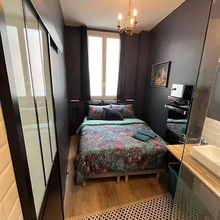 Gare Apartment